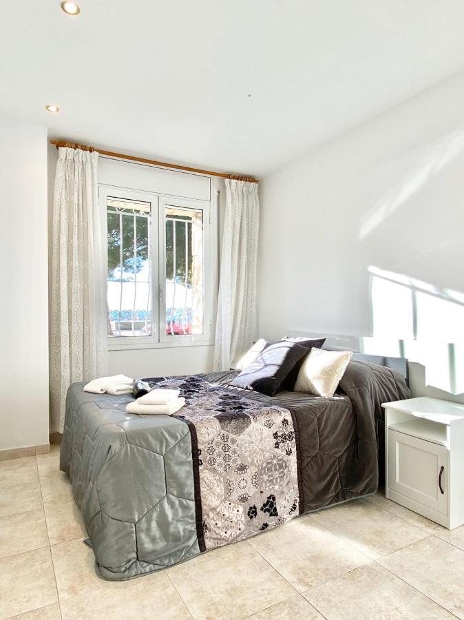 Appartement Devant La Plage Rosas Exterior foto