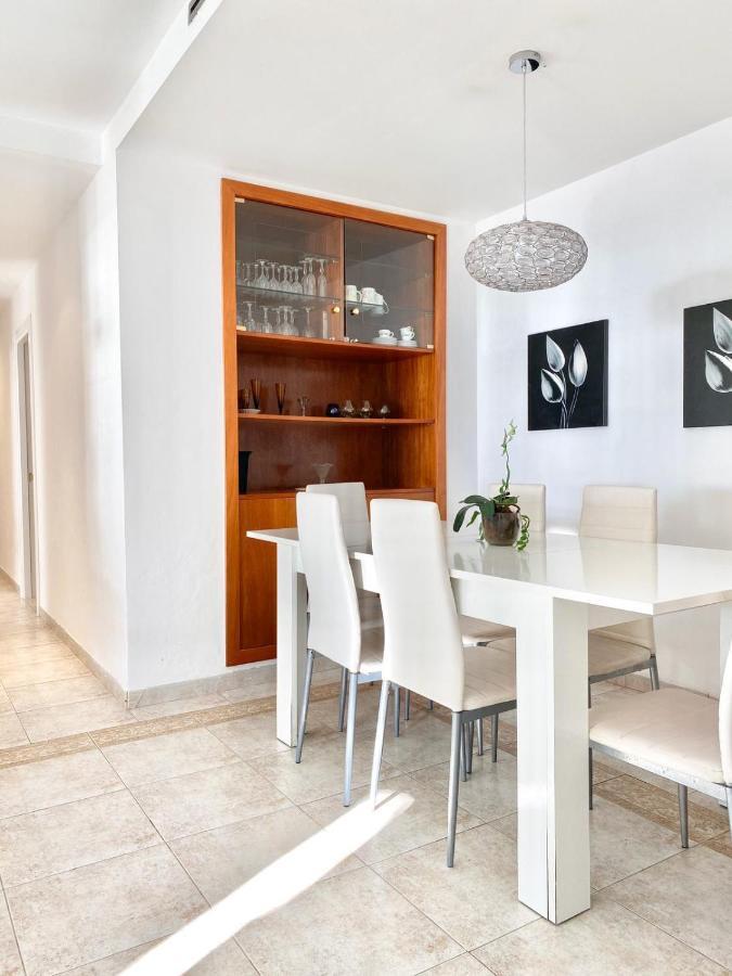 Appartement Devant La Plage Rosas Exterior foto